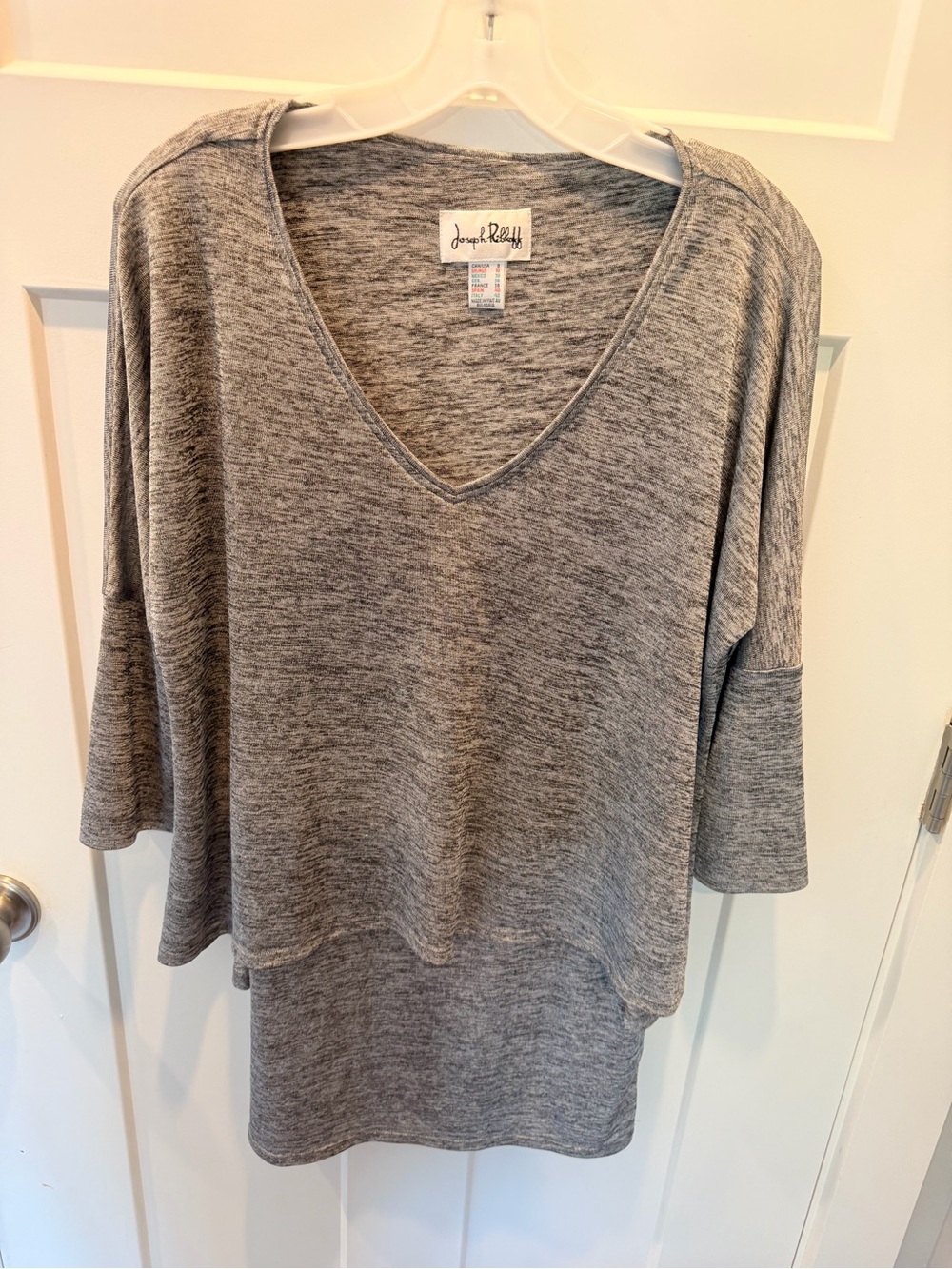 Joseph Ribkoff Size 8 Gray Marled High Low V Neck Tunic Top